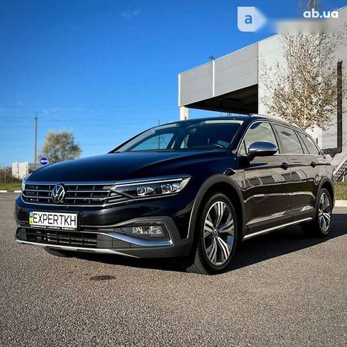 Volkswagen passat alltrack 2020 - фото 8
