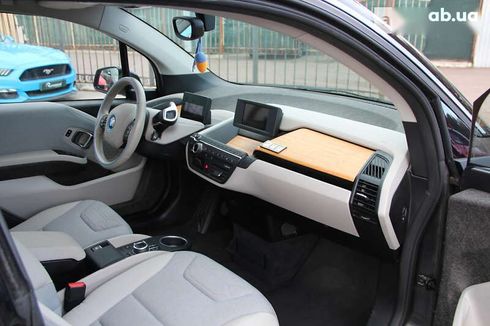 BMW i3 2018 - фото 15