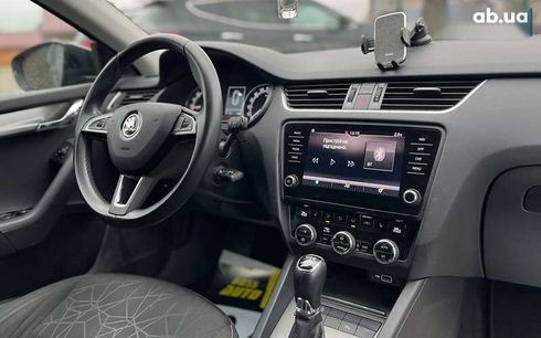 Skoda Octavia 2018 - фото 18