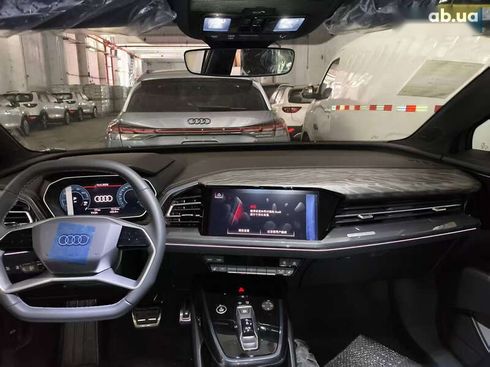 Audi Q4 e-tron 2024 - фото 8