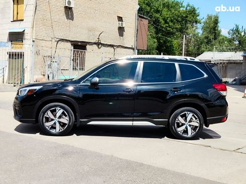 Subaru Forester 2020 черный - фото 3