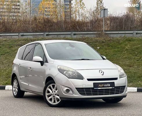 Renault Scenic 2010 - фото 6