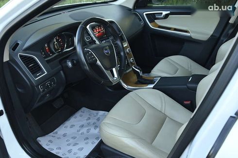 Volvo XC60 2017 - фото 23