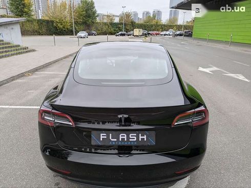 Tesla Model 3 2023 - фото 16