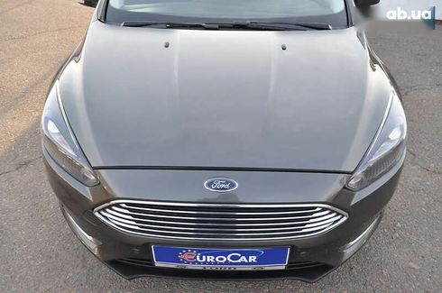 Ford Focus 2015 - фото 8