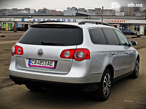 Volkswagen Passat 2010 - фото 3