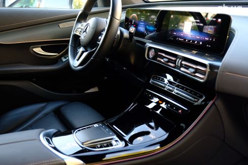 Mercedes-Benz EQC-Класс 2020 черный - фото 10