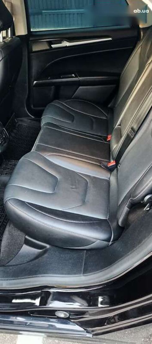 Ford Fusion 2020 - фото 12