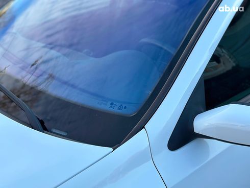 Renault Laguna 2007 белый - фото 18