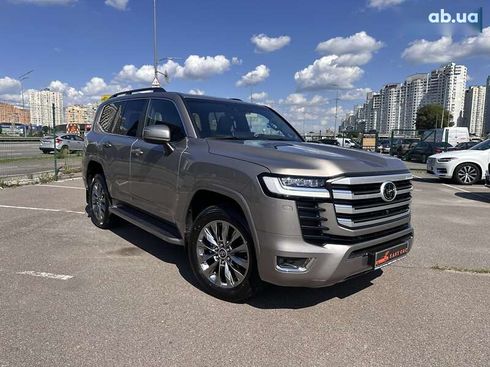 Toyota Land Cruiser 2023 - фото 5