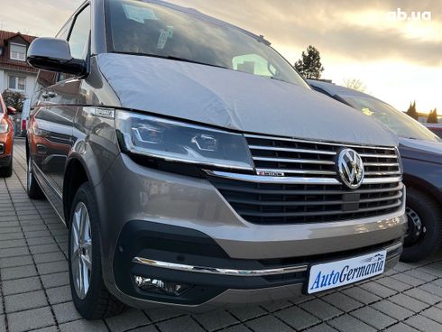 Volkswagen Multivan 2022 - фото 32