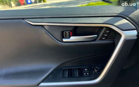 Toyota RAV4 2019 - фото 20