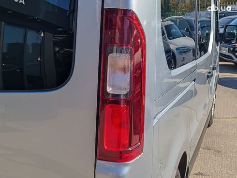 Renault Trafic 2022 серый - фото 46