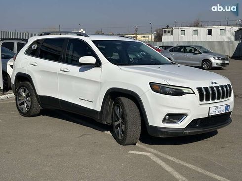 Jeep Cherokee 2018 - фото 3