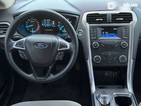 Ford Fusion 2018 - фото 30