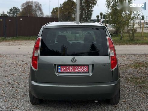 Skoda Roomster 2007 - фото 16