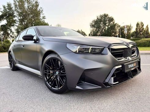 BMW M5 2025 - фото 21