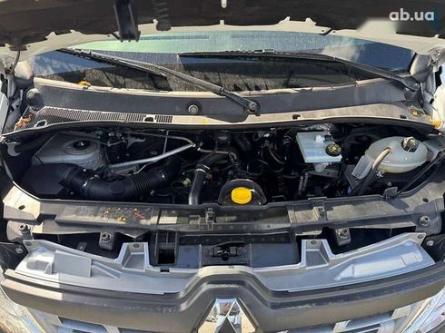 Renault Master 2019 - фото 17