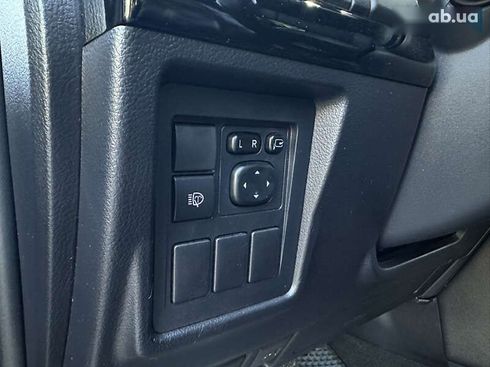 Toyota Land Cruiser Prado 2019 - фото 14