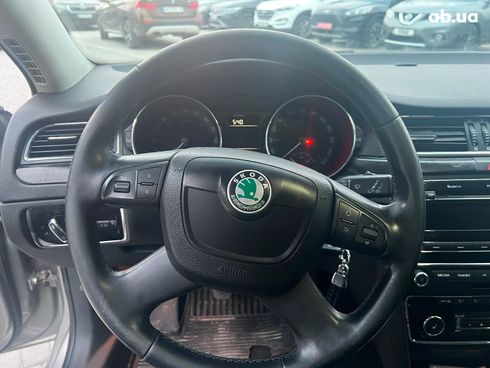 Skoda Superb 2010 черный - фото 17