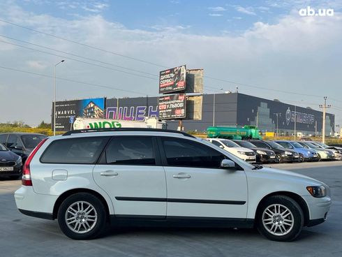 Volvo V50 2008 белый - фото 5