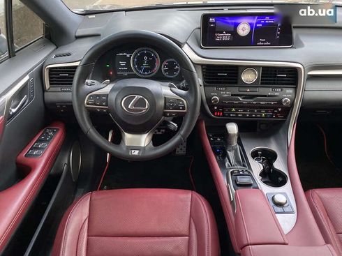 Lexus RX 2017 - фото 20