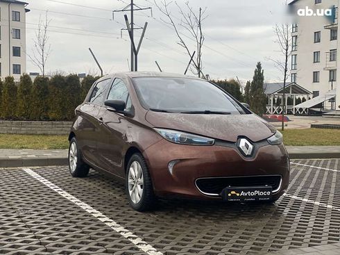 Renault Zoe 2015 - фото 30