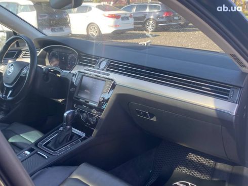 Volkswagen Passat 2015 - фото 6