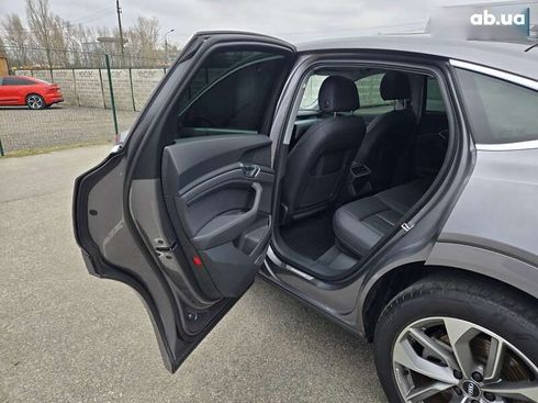 Audi E-Tron 2021 - фото 30