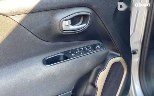 Jeep Renegade 2017 - фото 7