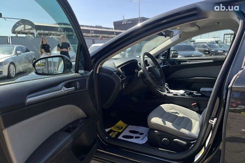 Ford Fusion 2014 - фото 16