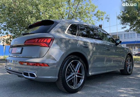 Audi SQ5 2018 - фото 22