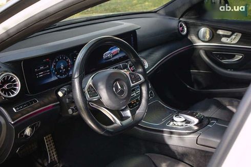 Mercedes-Benz E-Класс 2017 - фото 15