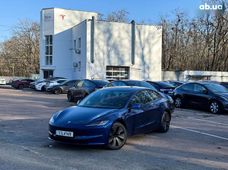 Продаж вживаних Tesla Model 3 в Київській області - купити на Автобазарі