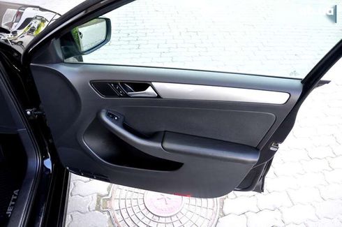 Volkswagen Jetta 2017 - фото 15