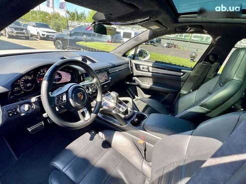 Porsche Cayenne 2018 - фото 29