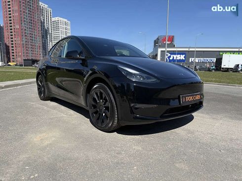 Tesla Model Y 2023 - фото 3