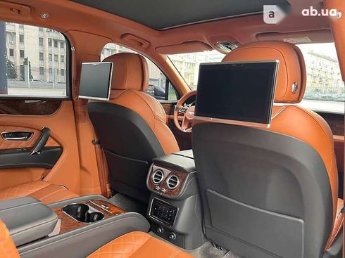 Bentley Bentayga 2018 - фото 19