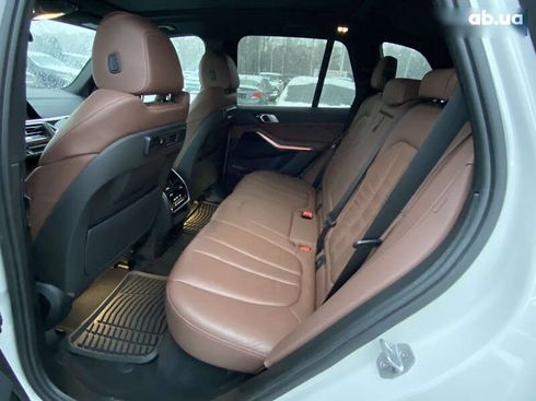 BMW X5 2019 - фото 27