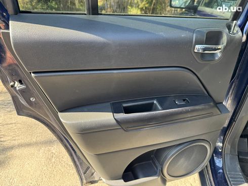 Jeep Patriot 2013 синий - фото 16