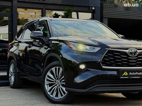 Toyota Highlander 2022 - фото 11