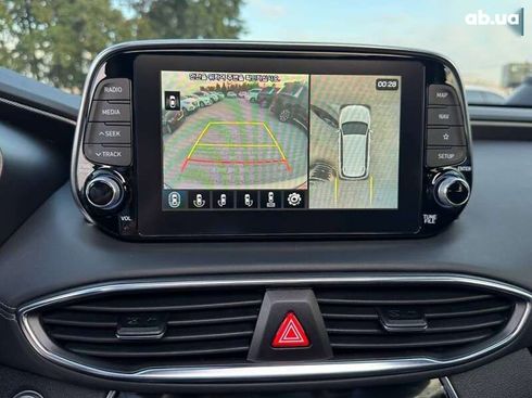 Hyundai Santa Fe 2020 - фото 20
