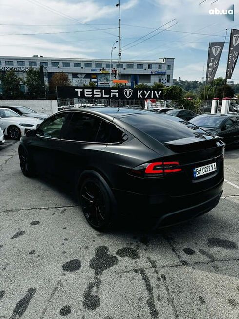 Tesla Model X 2022 - фото 22