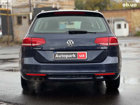 Volkswagen passat b8 2015 синий - фото 11