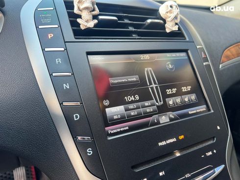 Lincoln MKZ 2013 фиолетовый - фото 41