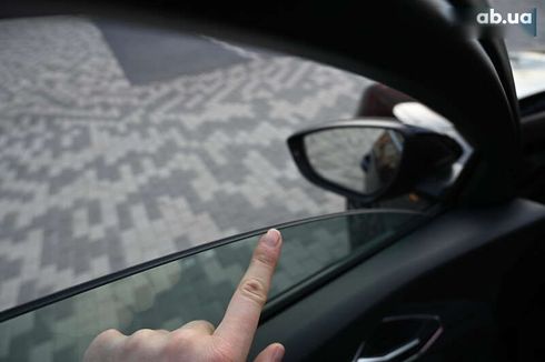 Audi E-Tron 2022 - фото 12