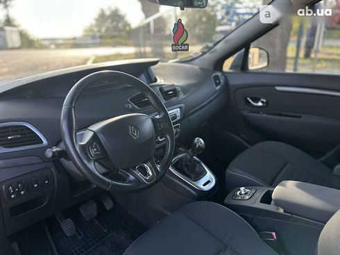 Renault Scenic 2015 - фото 23