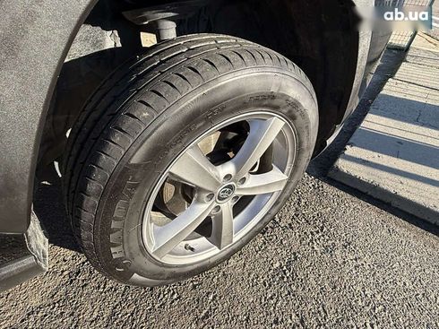 Toyota RAV4 2018 - фото 15