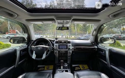 Toyota 4Runner 2017 - фото 17