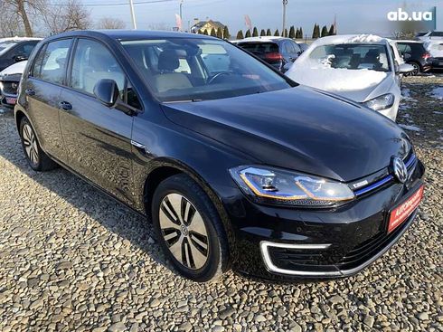 Volkswagen e-Golf 2019 - фото 15